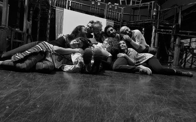 Ahmet Ümit’ten “Büyüklere Masallar – Masal Masal İçinde” Tiyatro Sahnesinde!